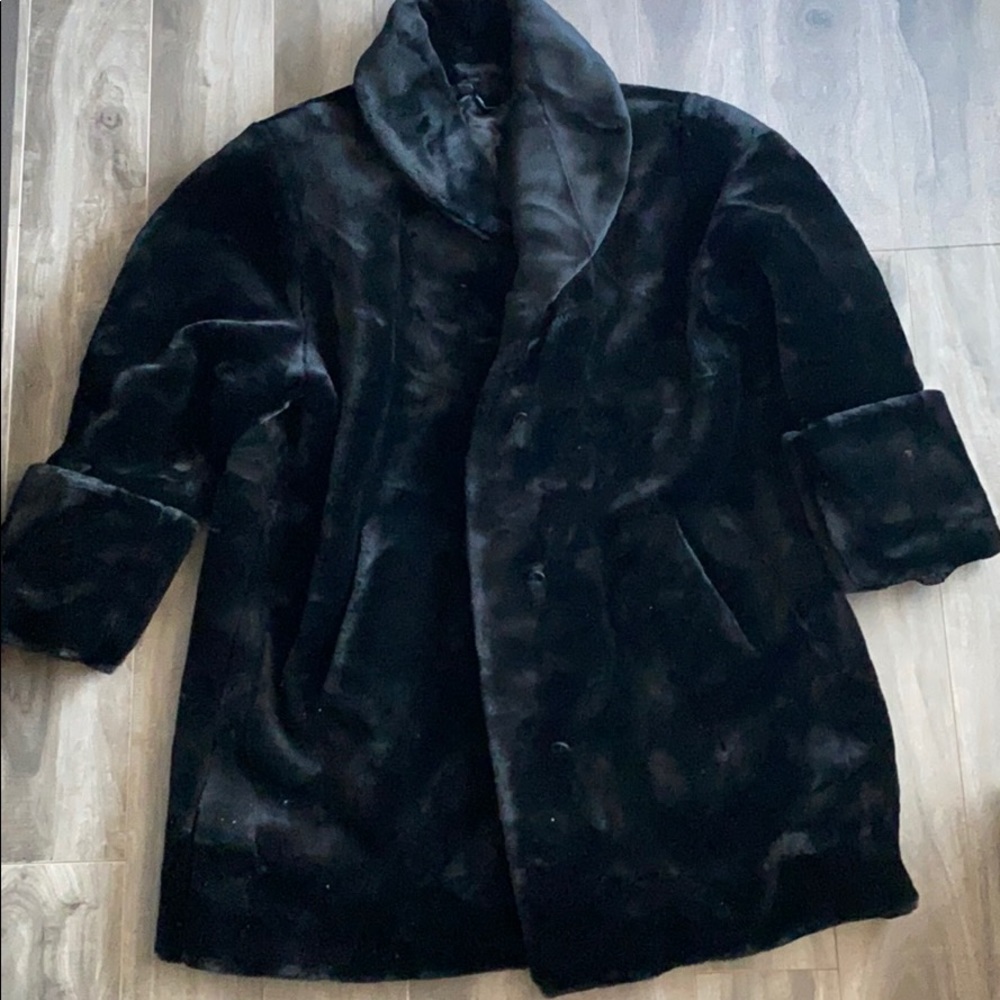 Women’s faux fur long coat